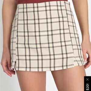 Lulus Plaid Mini Skort in Beige and Brown